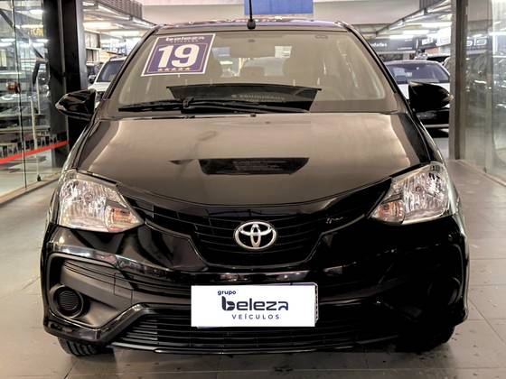 TOYOTA ETIOS 1.5 X PLUS 16V FLEX 4P AUTOMÁTICO TOYOTA ETIOS 1.5 X PLUS 16V FLEX 4P AUTOMÁTICO
